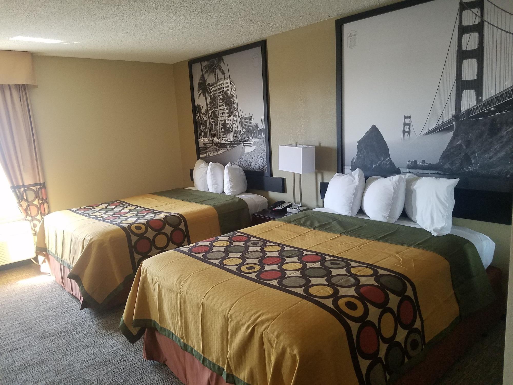 Hotel Super 8 By Wyndham Wichita North Extérieur photo