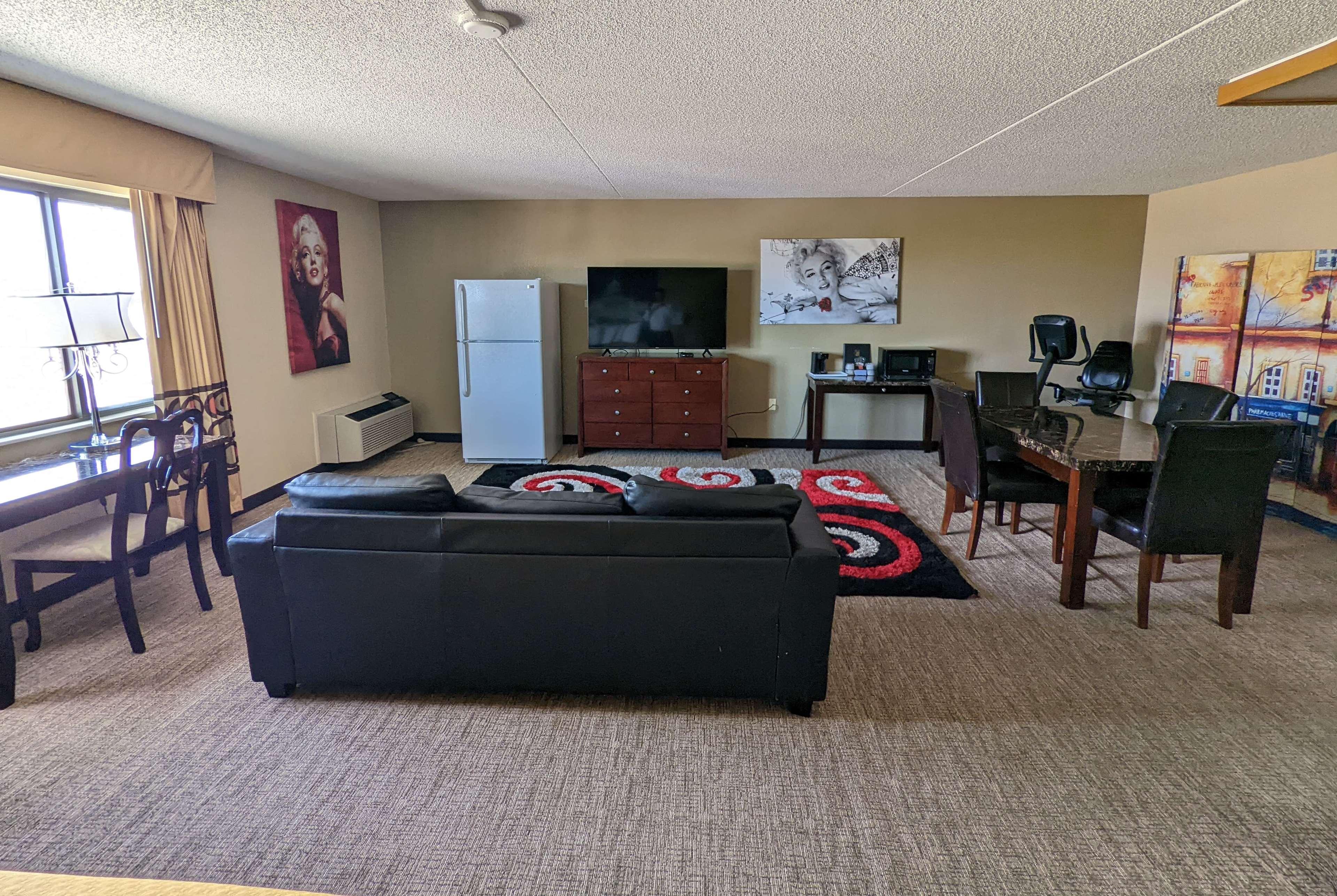 Hotel Super 8 By Wyndham Wichita North Extérieur photo